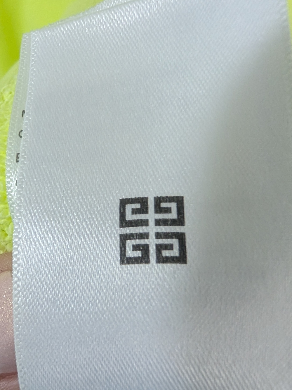 Givenchy Neon Green Logo Sweatshirt - Picture 8 of 8
